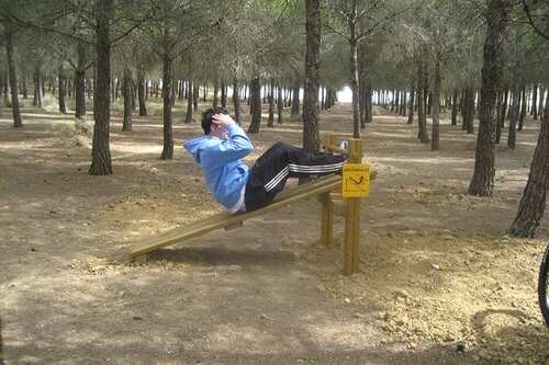 circuito vita gimnasio al aire libre en madera de pino