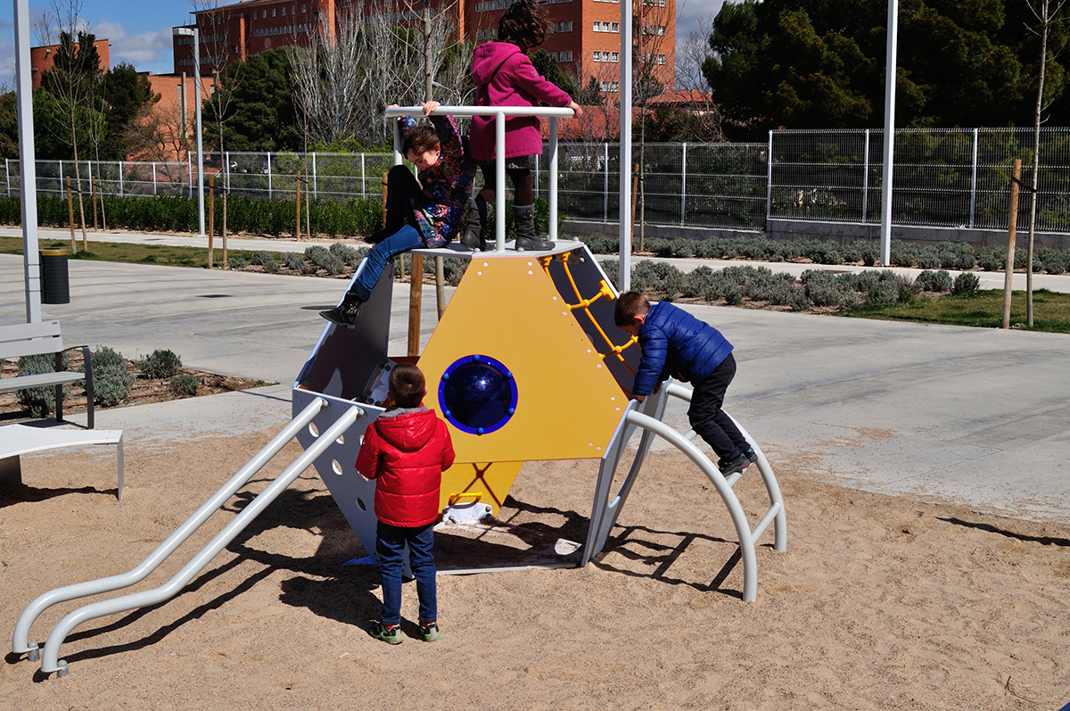 multijuego diseno original exterior
