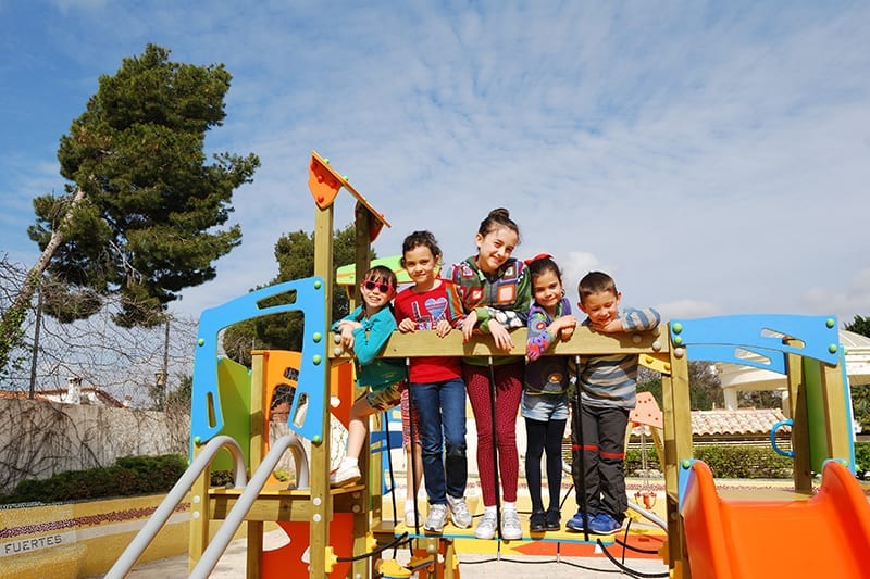 parque infantil madera polietileno