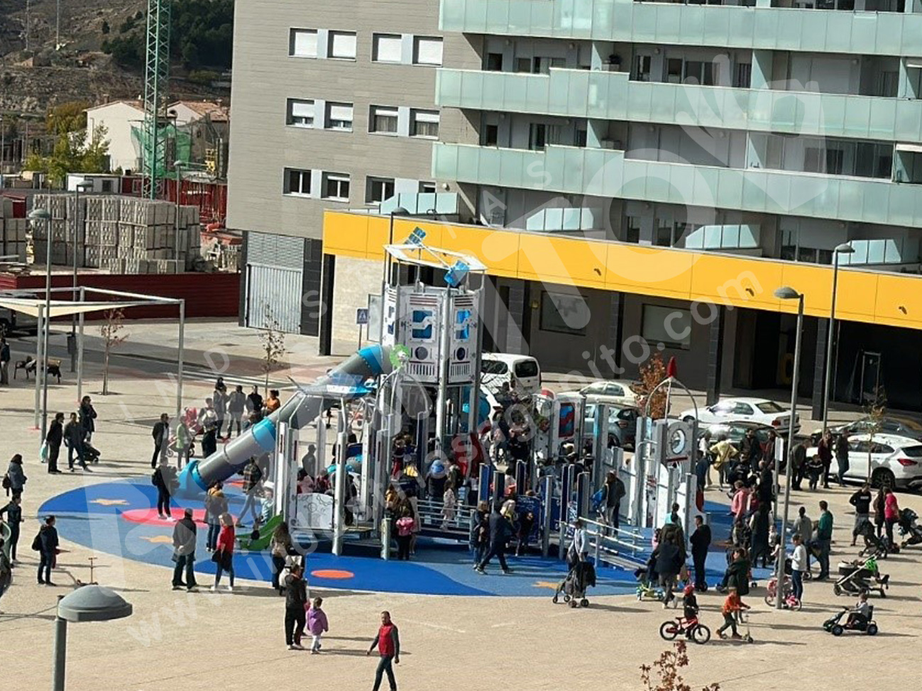 multijuego integracion gigante cohete espacial