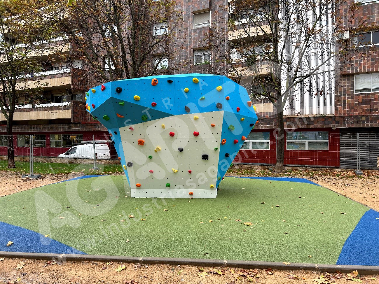 parkour rocodromo deporte urbano