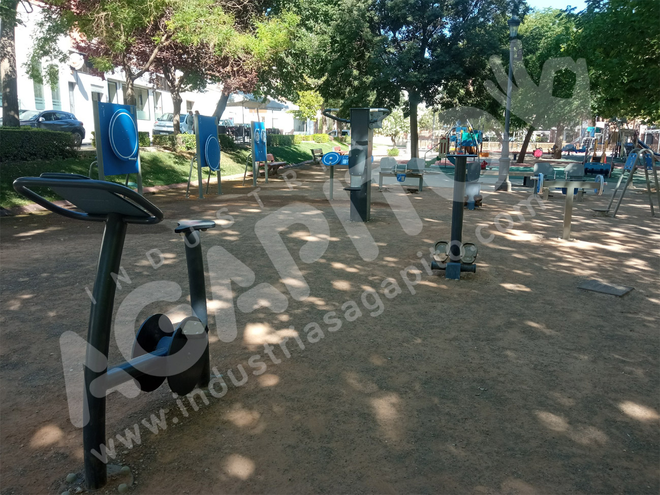 parque mayores ejercicio aire libre reahibilitacion en 16630