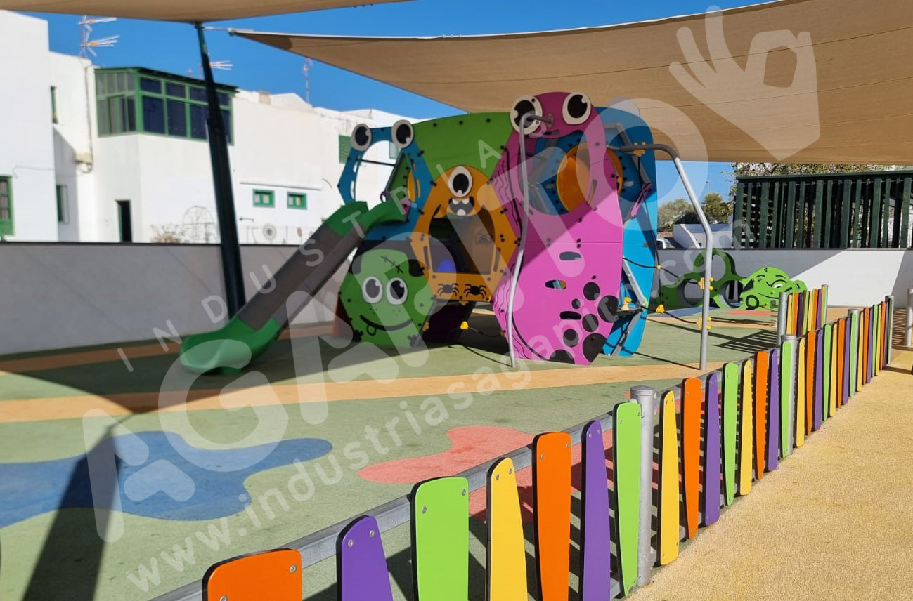 parque infantil y deportivo spooky calistenia certificado