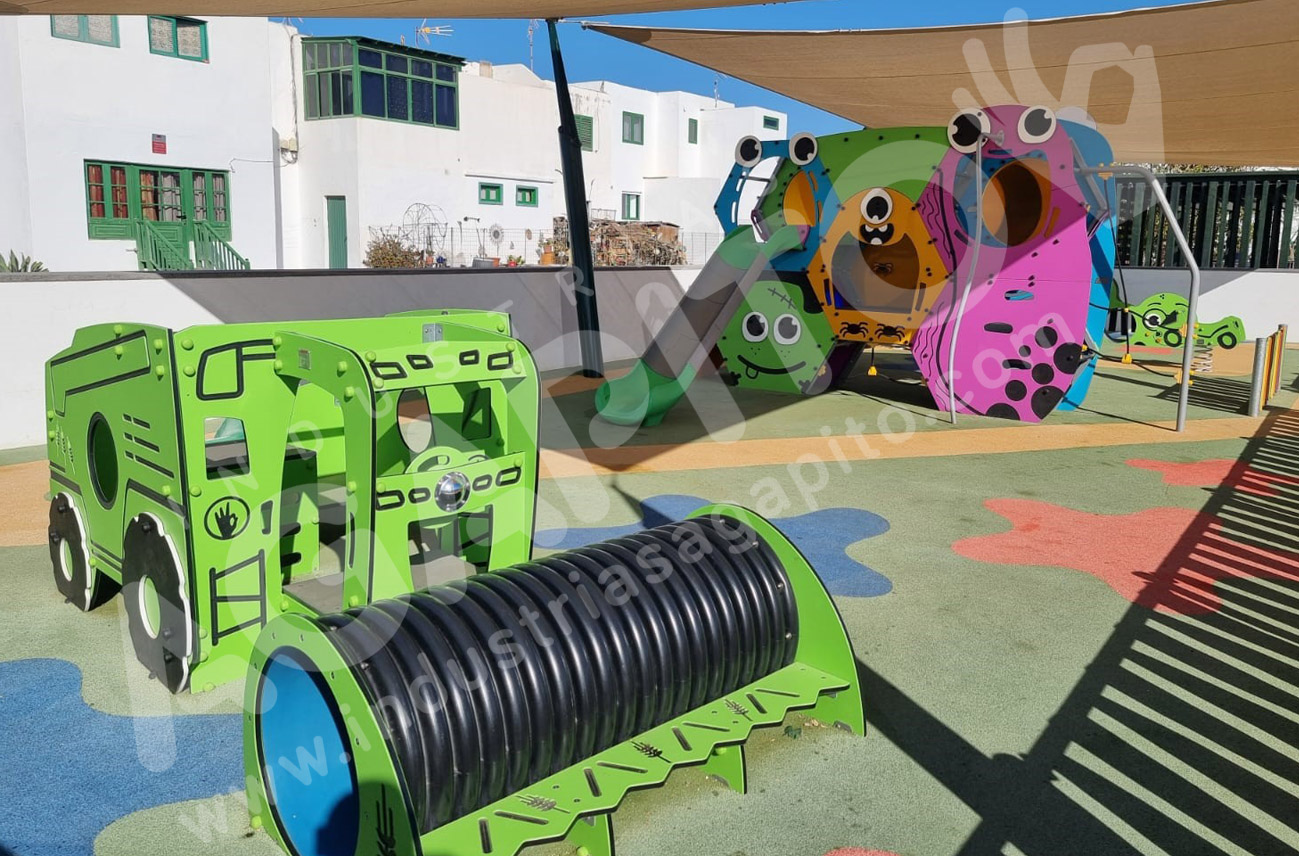 parque infantil y deportivo spooky calistenia certificado