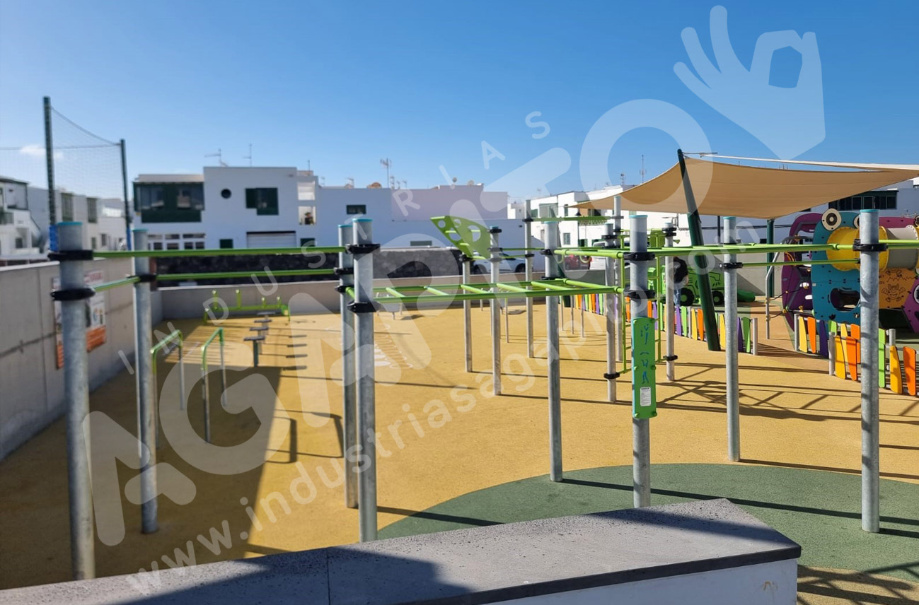 parque infantil y deportivo spooky calistenia certificado