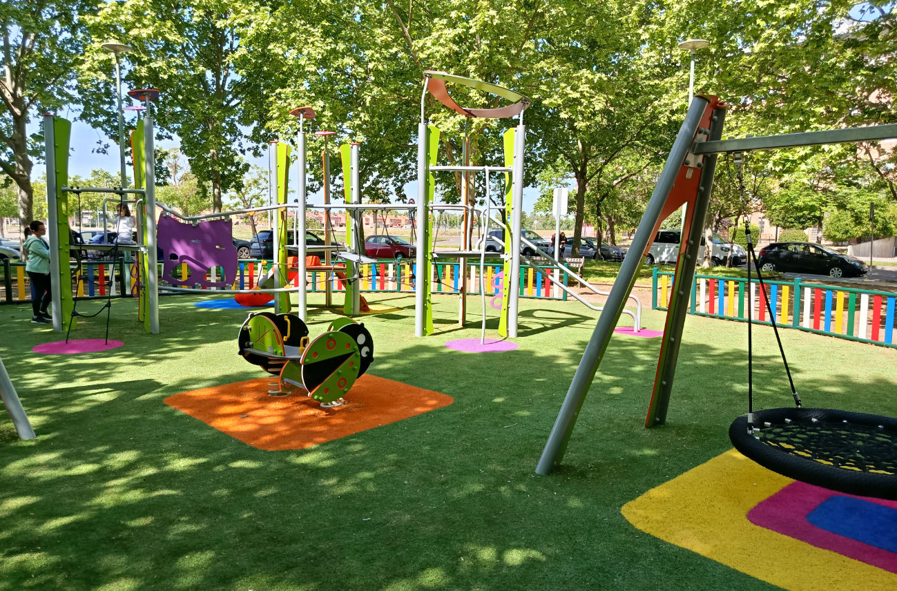 tribox badajoz epdm certificado parque infantil