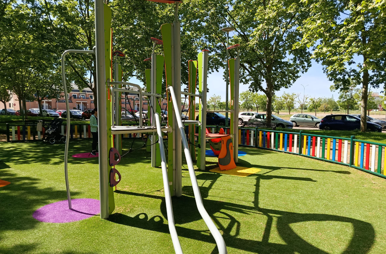 tribox badajoz epdm certificado parque infantil