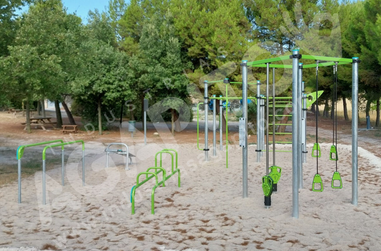 parque infantil deportivo fuendetodos