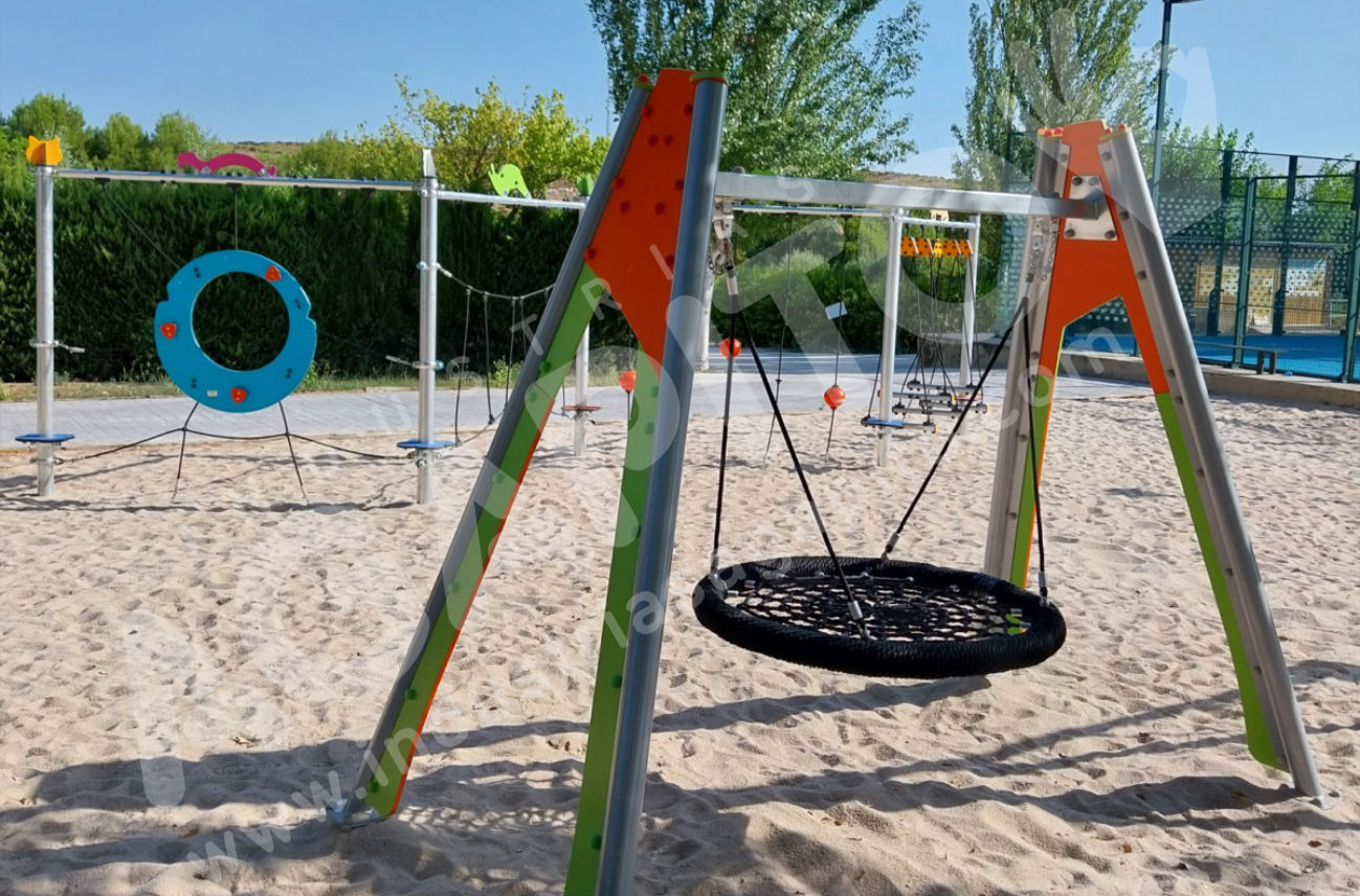 parque infantil deportivo fuendetodos