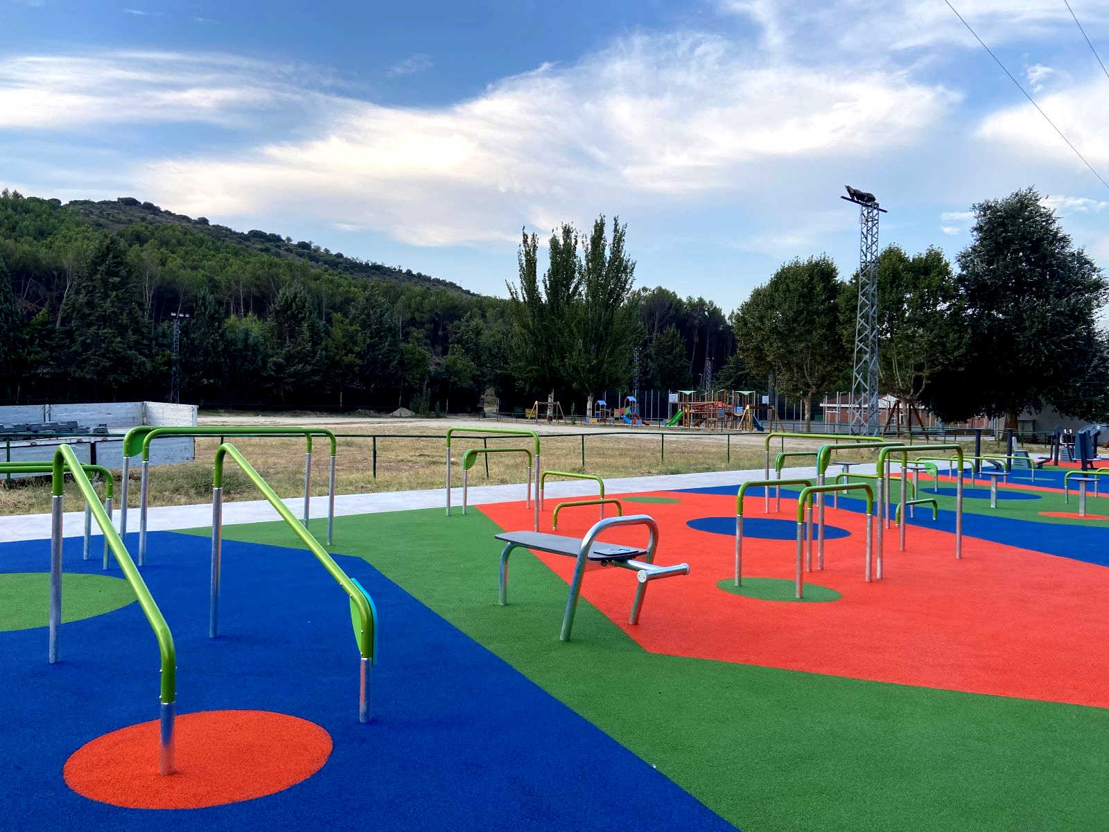 Parque calistenia gimnasio calle Anchuelo Madrid