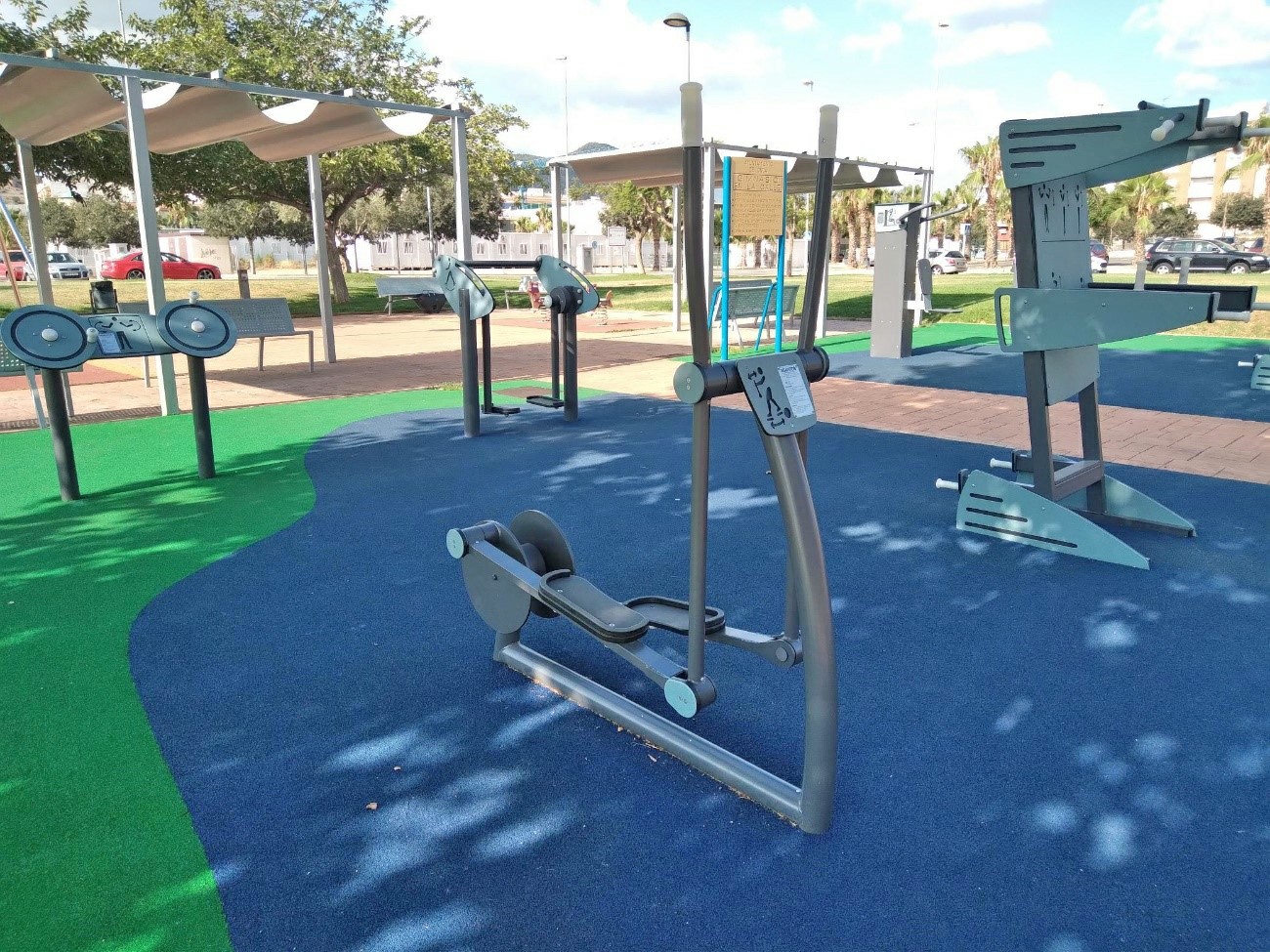 parque biosaludable gimnasion calle en16630