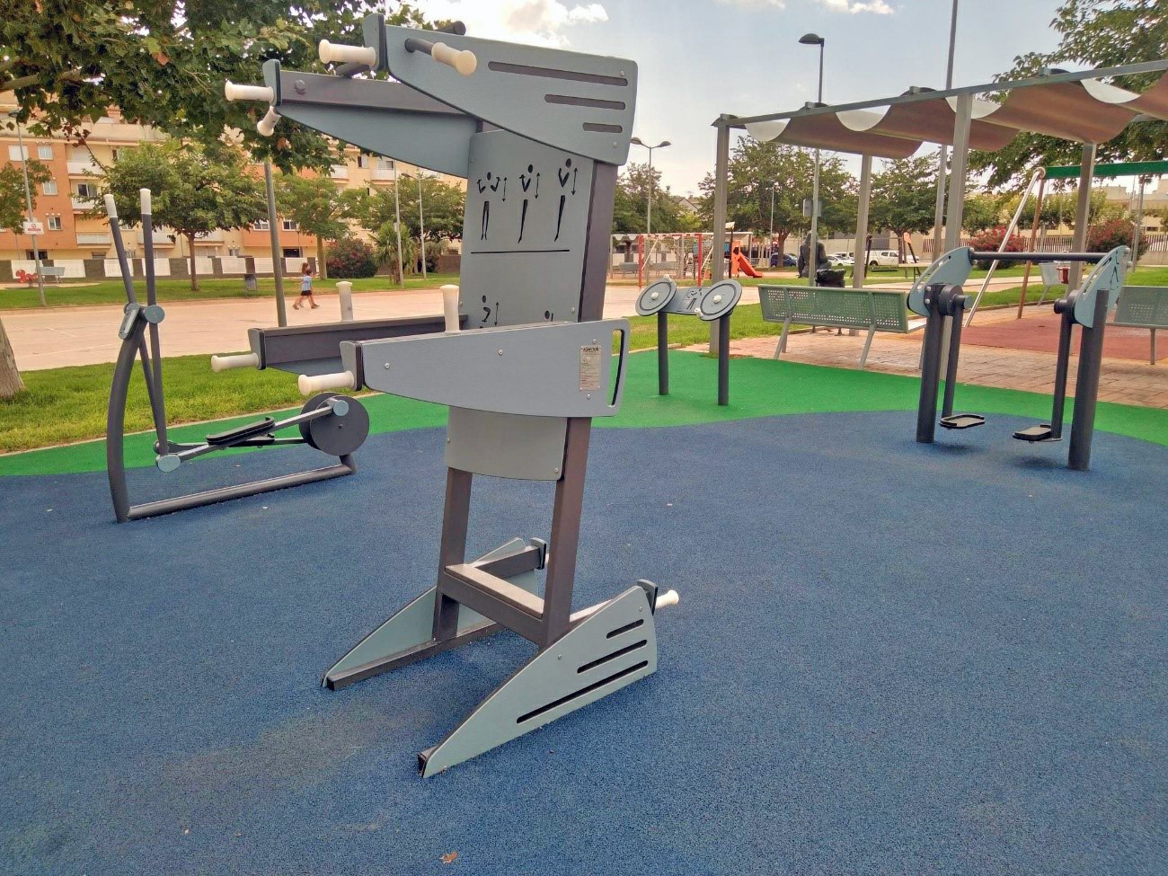 parque biosaludable gimnasion calle en16630