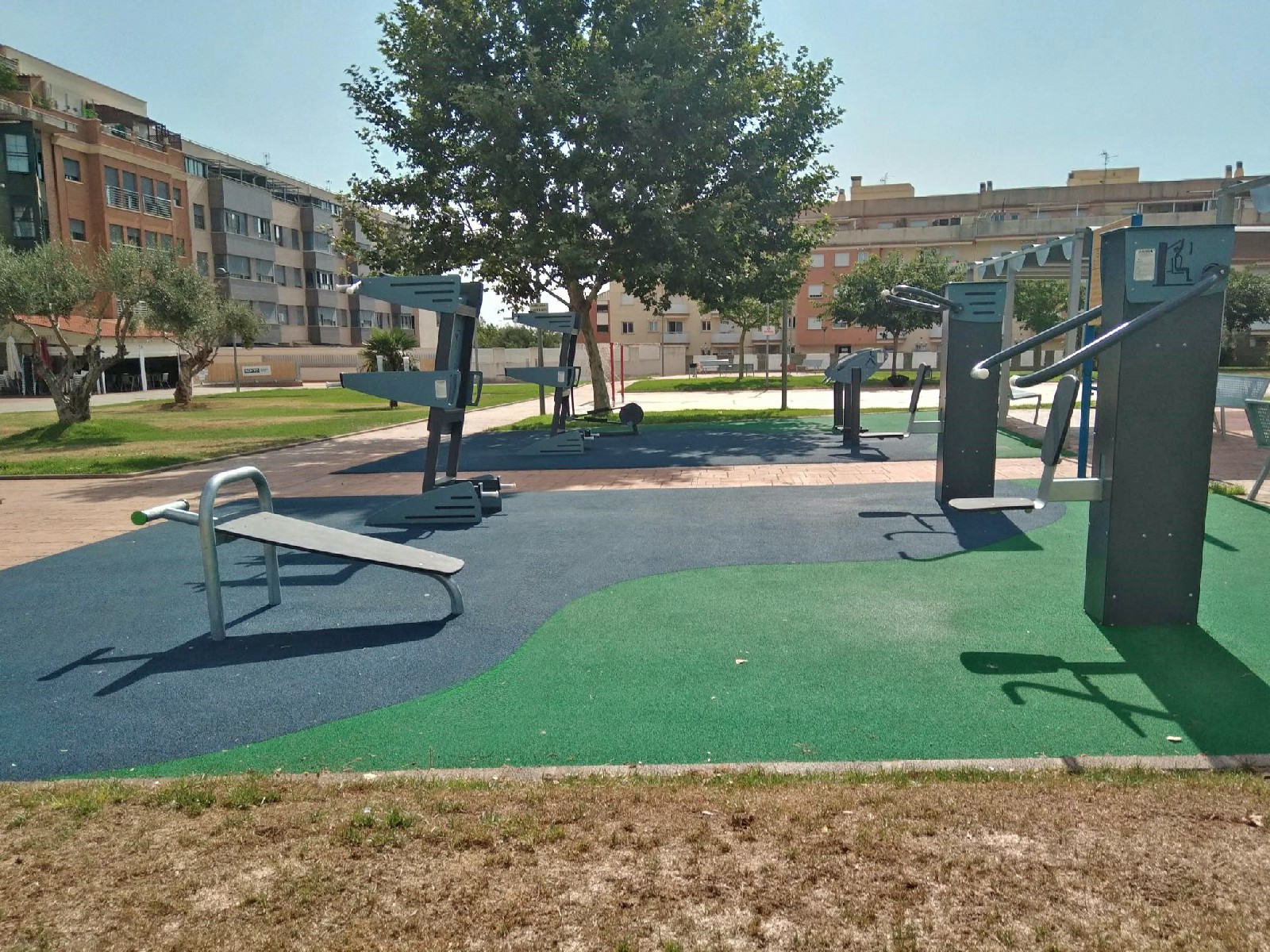 parque biosaludable gimnasion calle en16630