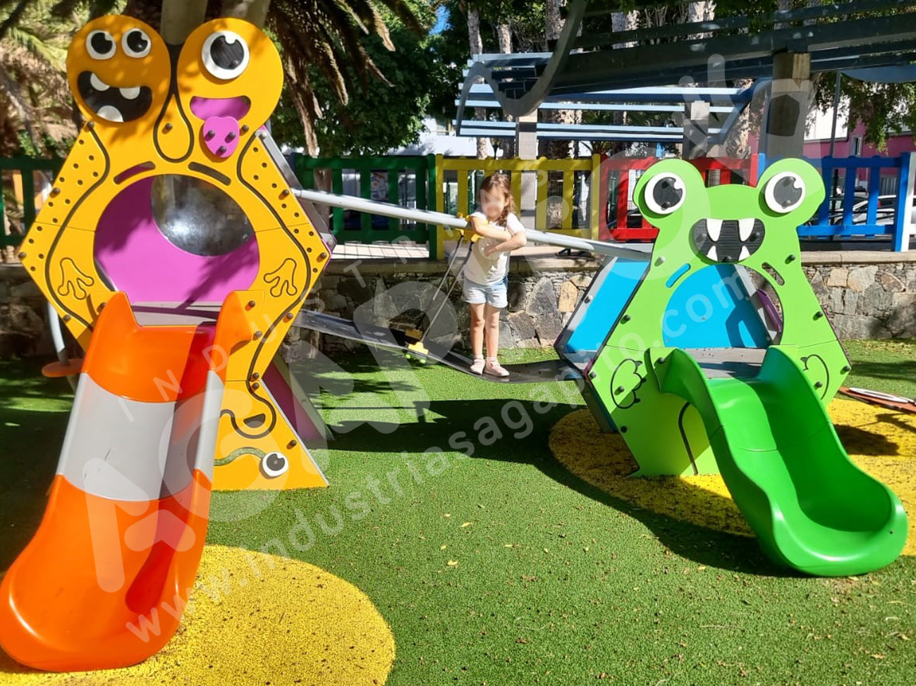 parque infantil spooky epdm certificado en1176