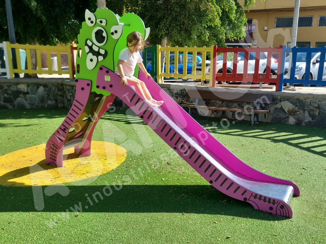 parque infantil spooky epdm certificado en1176