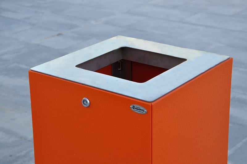papelera urbana polietileno libre mantenimiento tapa inox