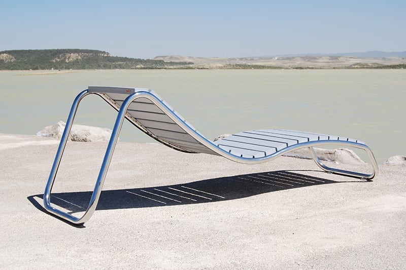 banco urbano tumbona plastico reciclado inox