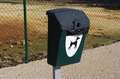 papelera urbana canina con dispensador de bolsas