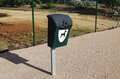 papelera urbana canina con dispensador de bolsas