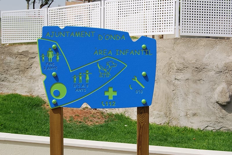 cartel parques infantiles hdpe madera