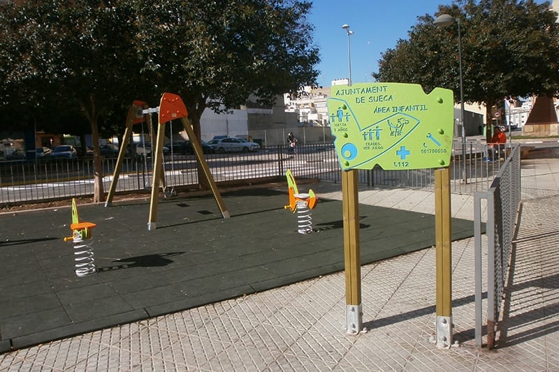 cartel parques infantiles hdpe madera
