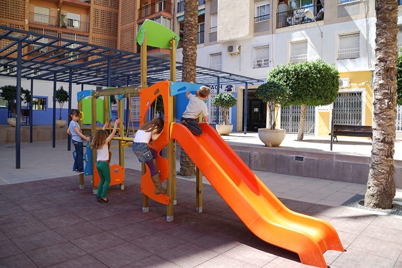 estructura torres puente tobogan certificado seguridad en1176