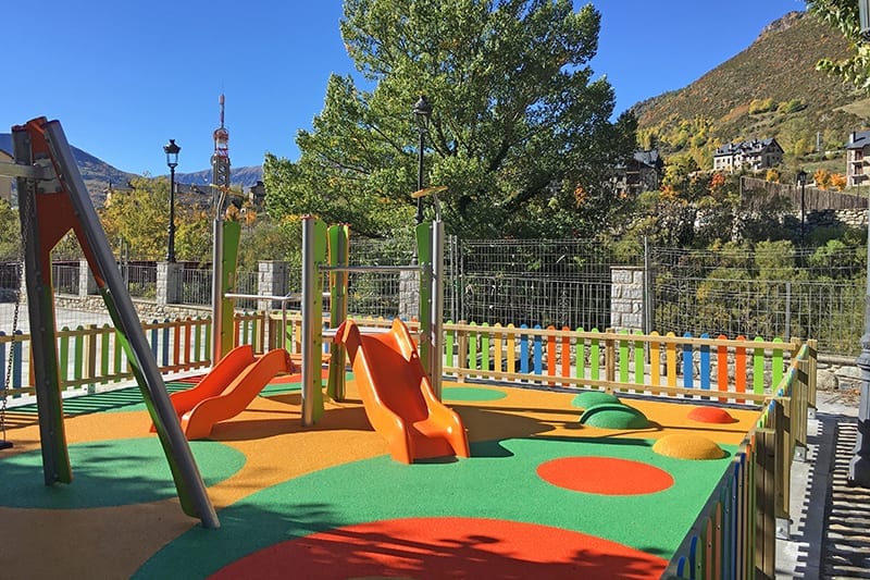 area de juegos infantiles certificados norma europea
