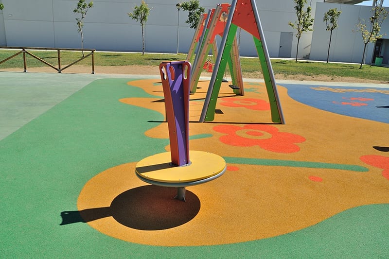 carrusel giratorio para areas infantiles