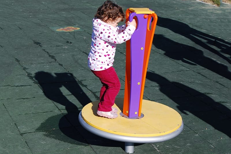 carrusel giratorio para areas infantiles