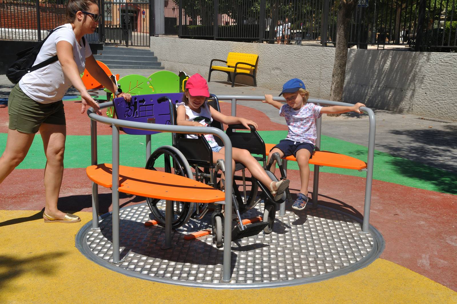 carrusel apto silla de ruedas