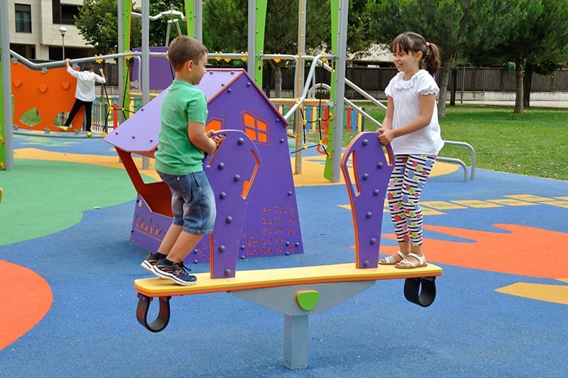 balance triple para areas publicas infantiles