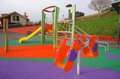 parque infantil con balance amortiguado