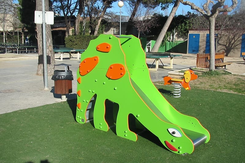tobogan figurativo dinosaurio parques infantiles