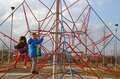 trepa de cuerdas piramide para parques