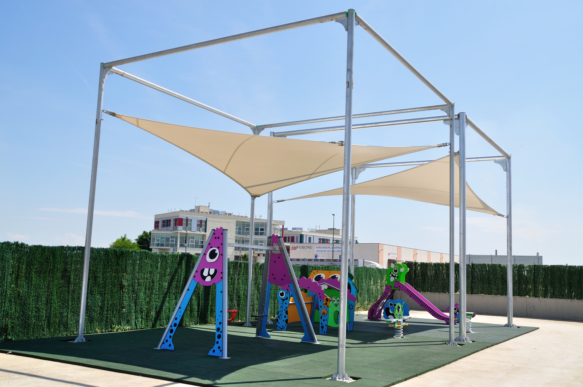cubricion textil parques infantiles