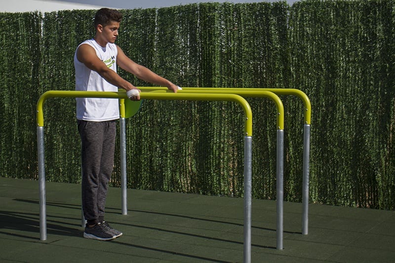 barras paralelas triple trucos calistenia 07