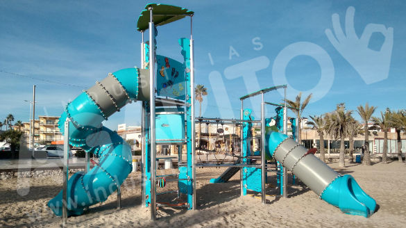 Un nuevo universo de juego llega a la playa del Arenal de Jávea