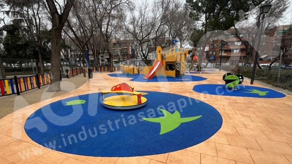 Suelos drenantes en parques infantiles: sostenibilidad