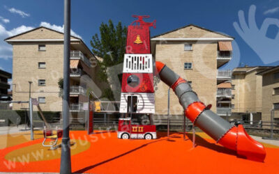 Huesca estrena un parque infantil de bomberos en Sabiñánigo