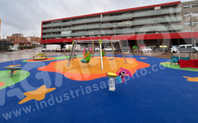 La Plaza de la Cultura de Teruel estrena parque infantil inclusivo