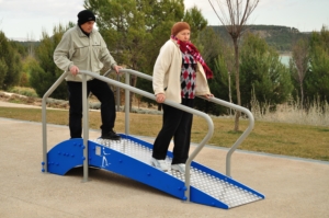 rampa-escalera-biosaludable-300